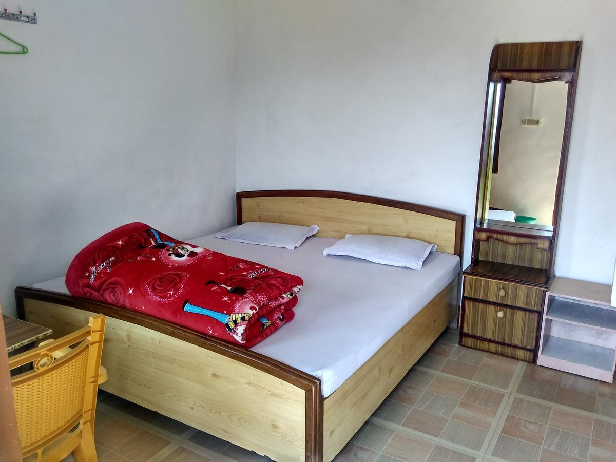 Maa Ananda Mayee Guest House ビンザー エクステリア 写真