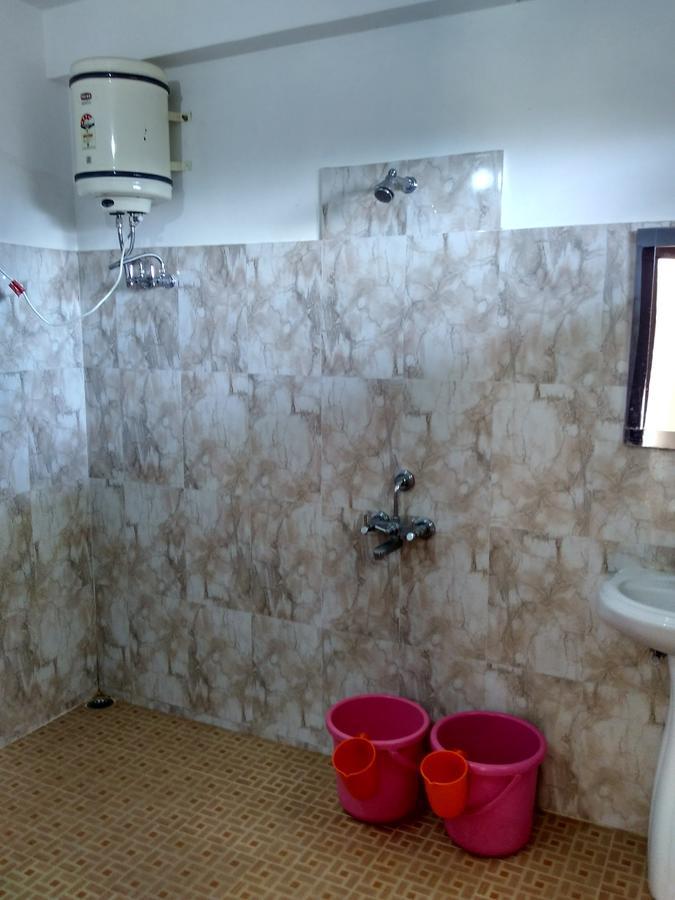 Maa Ananda Mayee Guest House ビンザー エクステリア 写真